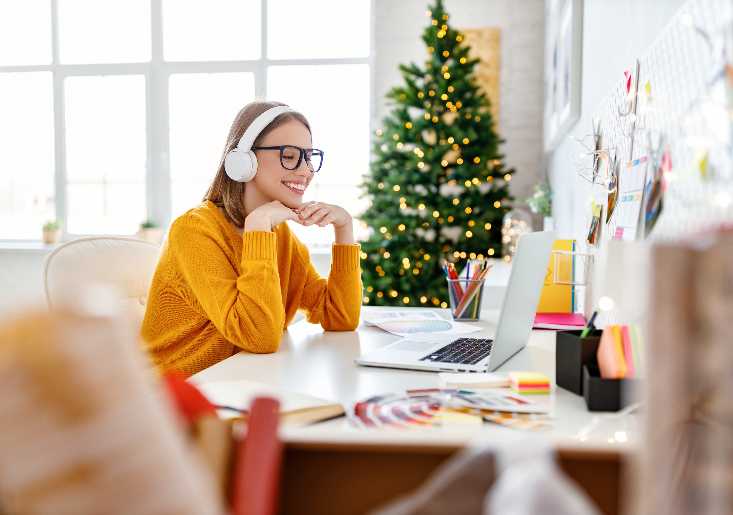 Seasonal Remote Work Gigging Your Way Through the Holidays